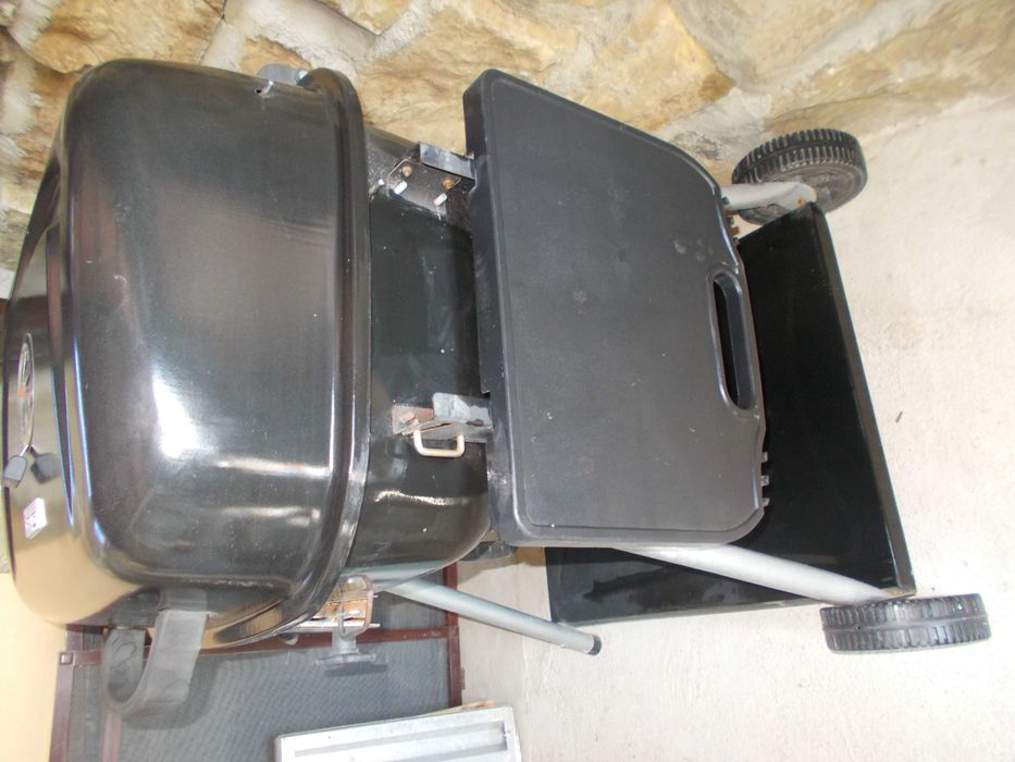 MASTER Grill&Party Барбекю на дървени въглища с капак