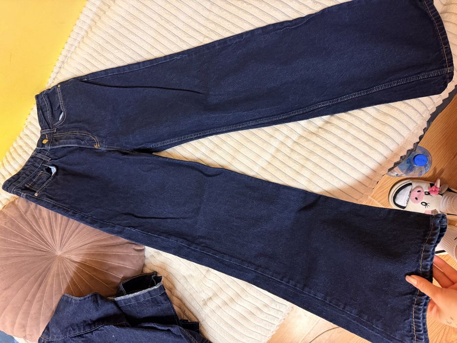 Комплект дънки с якенце