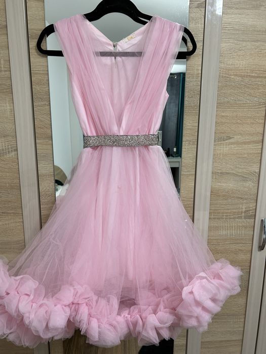 Rochie scurta elegantă