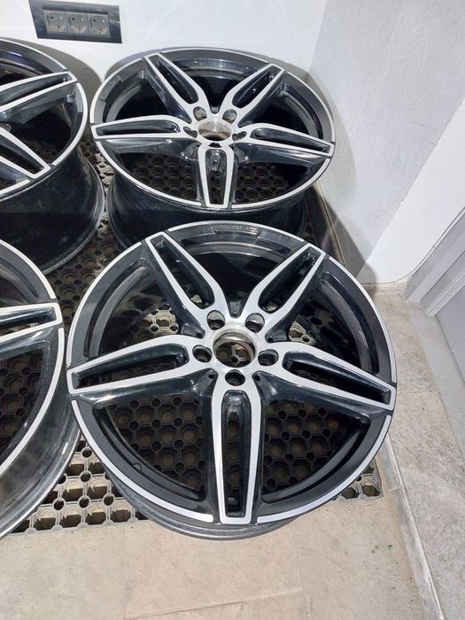 O janta / Set jante 19 originale Mercedes class E w213 / Coupe c238 / Cabrio A238 AMG 8j 9j negru / gri