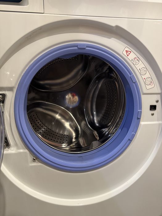 Продается стиральная машина