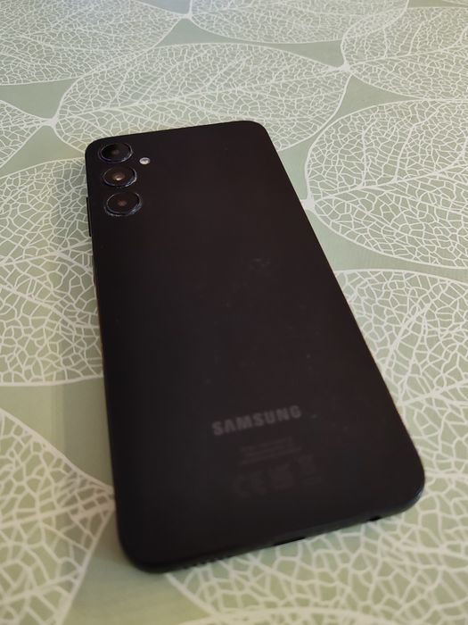Продавам Samsung a05s