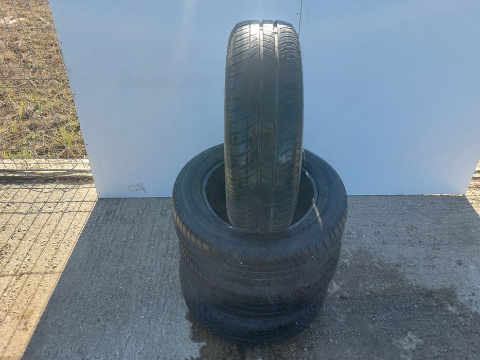 75 lei bucata! Set anvelope vara 175 65 15 Michelin