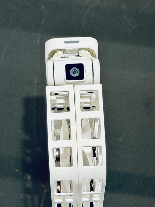 Drona HoverAir X1