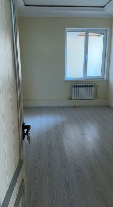 Срочно продаётся квартира 8 комнатная