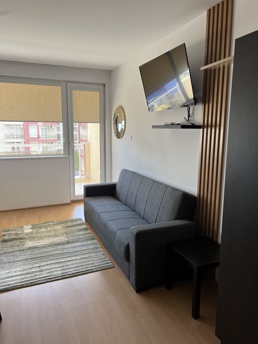 Студио или апартамент под наем / целогодишно