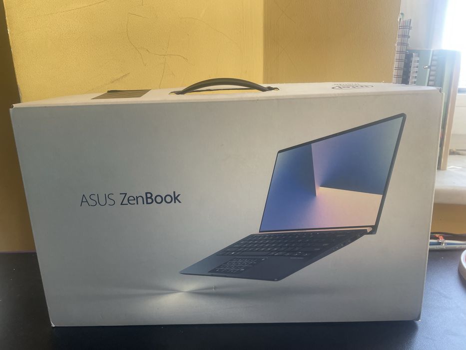 Asus Zenbook 14, 2018 года c Face ID
