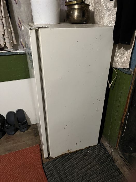 Холодильник бу в рабочем состоянии