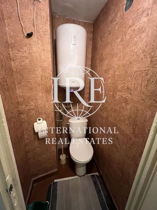 Продава се Тристаен апартамент в Варна, Цветен квартал - 63 кв.м за 1214 €/кв.м - Снимка #9