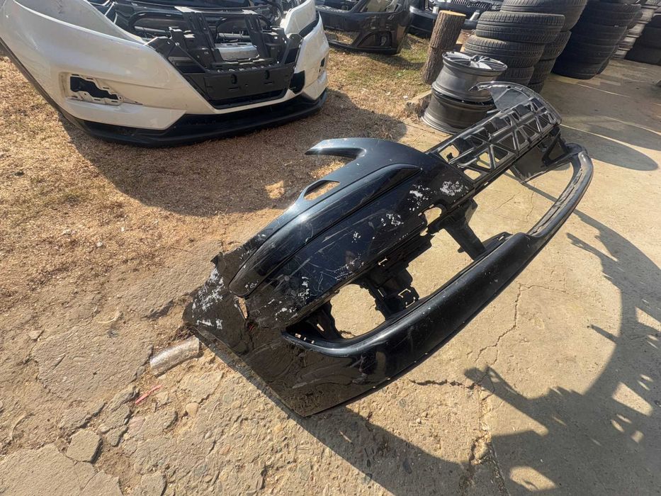 Предна броня за VW Touran / Туаран 2007 -2010