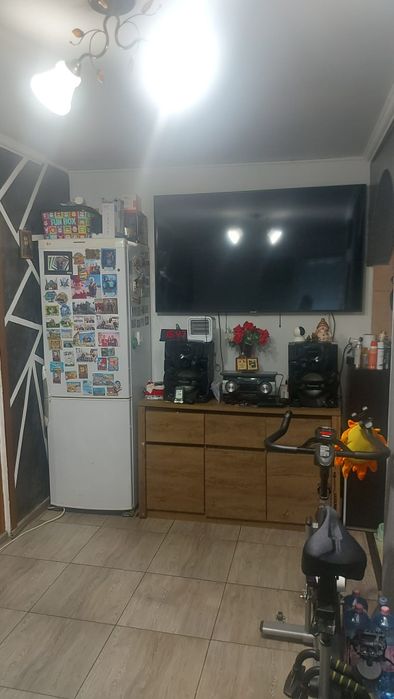 Vând apartament Str.Crizantemelor  sector 5