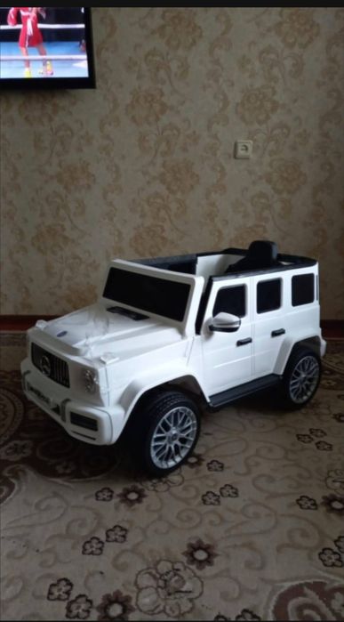 Продам детскую электрическую машину
