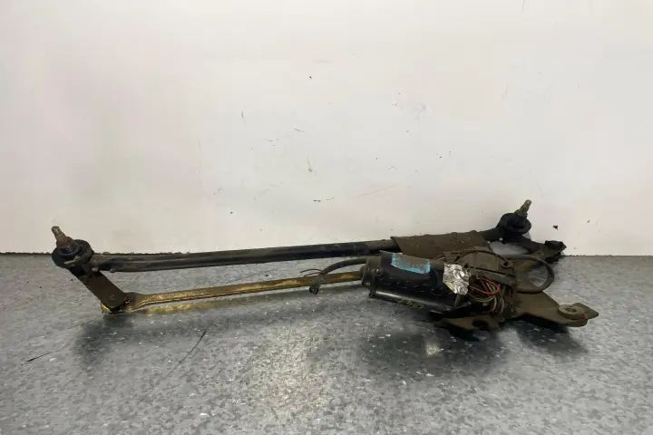 Ansamblu stergatoare parbriz volan pe stanga Dacia Logan 2005
