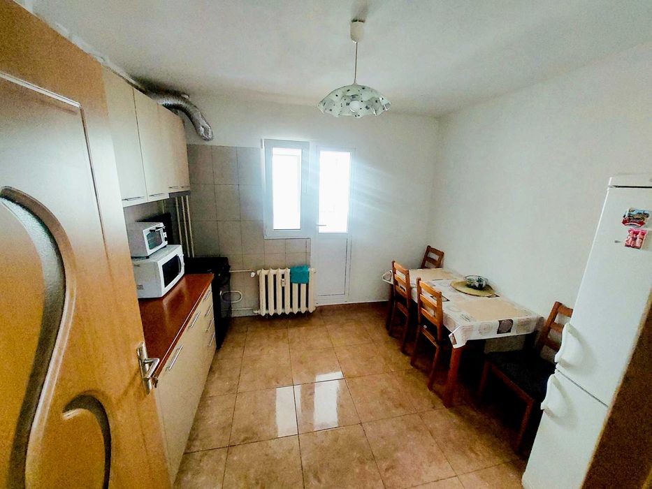 Inchiriere ap 2 camere - 8 min metrou Dristor