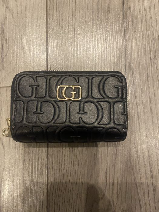 Guess оригинален портфейл