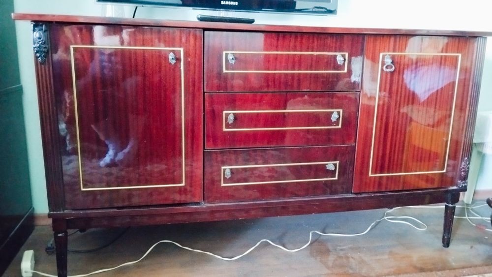 Продается винтажный гостиный гарнитур