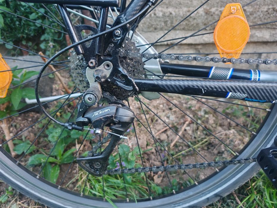 Bicicleta treeking bulls roti 28
