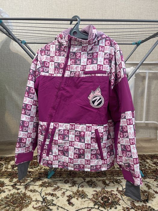 Продается куртка для зимнего спорта