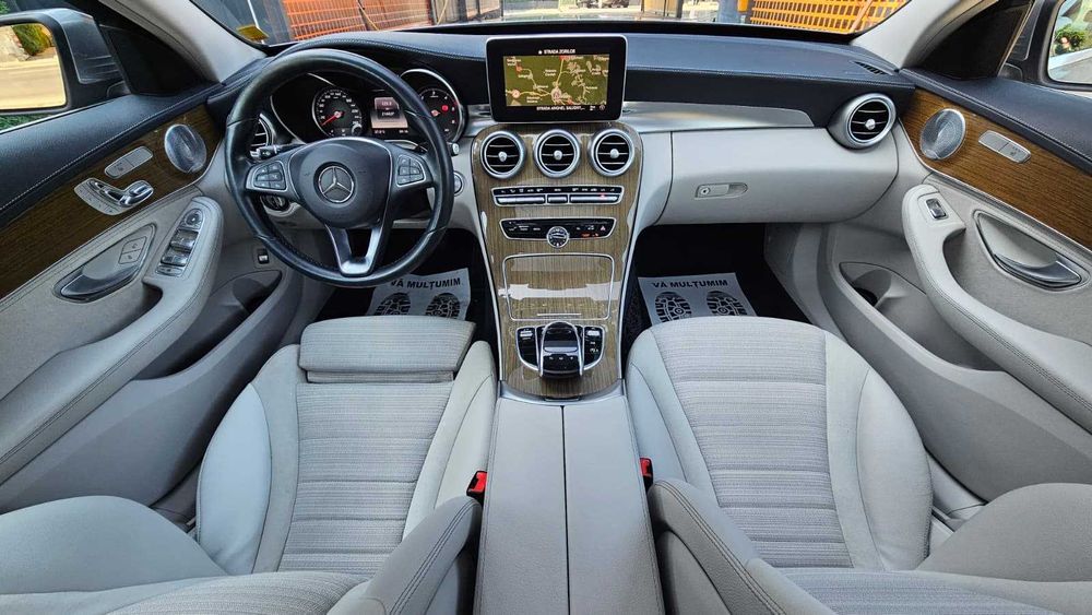 Mercedes C220d 2.2d BlueTech 170cp 7G Tronic 02.2014 / ILS HUD Trapa Keyless BLIS Burmeister 3D / TOP