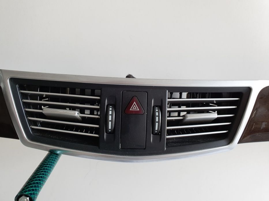 Grile ventilatie Mercedes E Klasse W212,A21283025541 A2128800254