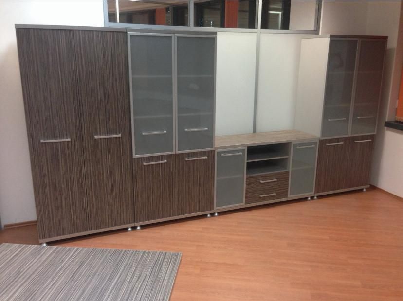 Офисная  мебель и