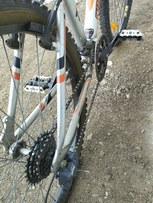 Велосипед Specialized Rockhopper