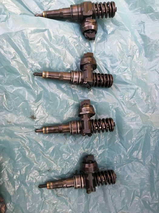 injectoare vw/audi/seat/skoda 2.0 tdi bmp/bmm 038130073BQ