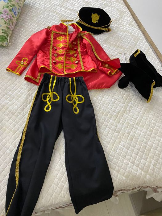 Прокат новогодних костюмов