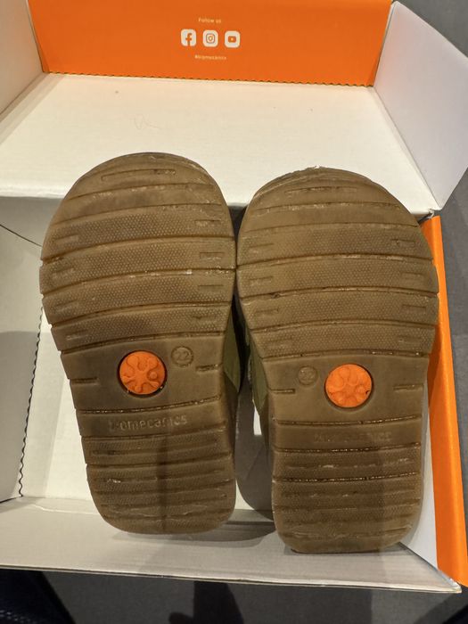 Обувки Biomecanics номер 22