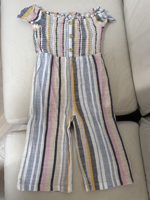 Бебешки и детски гащеризони и бански