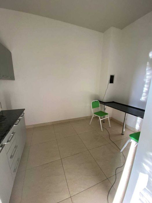 Сдается помещение под школу, Юнусабадский р-н, первая линия, Хасанбой