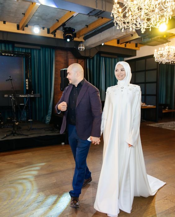 Продам кейп Ivory dress