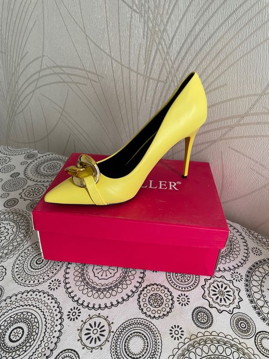 Yangi “lodochki” tufli