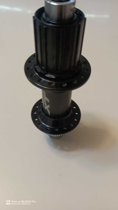 Задна главина Shimano XT FH-M8010-B 32H/E-THRU-12MM./ Boost