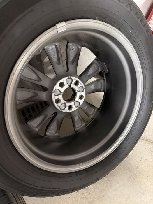 Оригинални 18" джанти Toyota RAV4 Enkei + нови гуми Dunlop Sport Maxx 235/60 R18