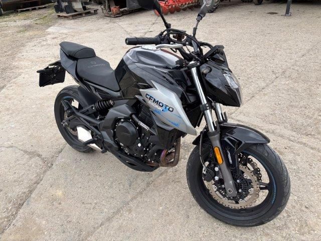 CF Moto 650NK ABS Vand motocicleta CF Moto 650NK