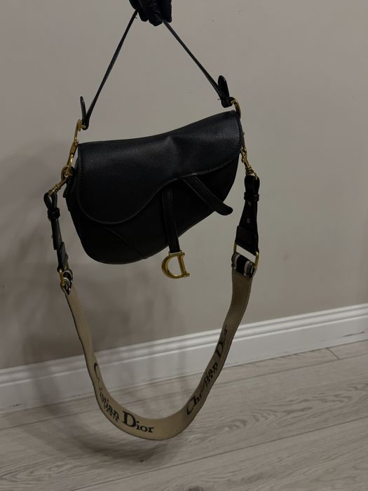 Продам сумку Dior