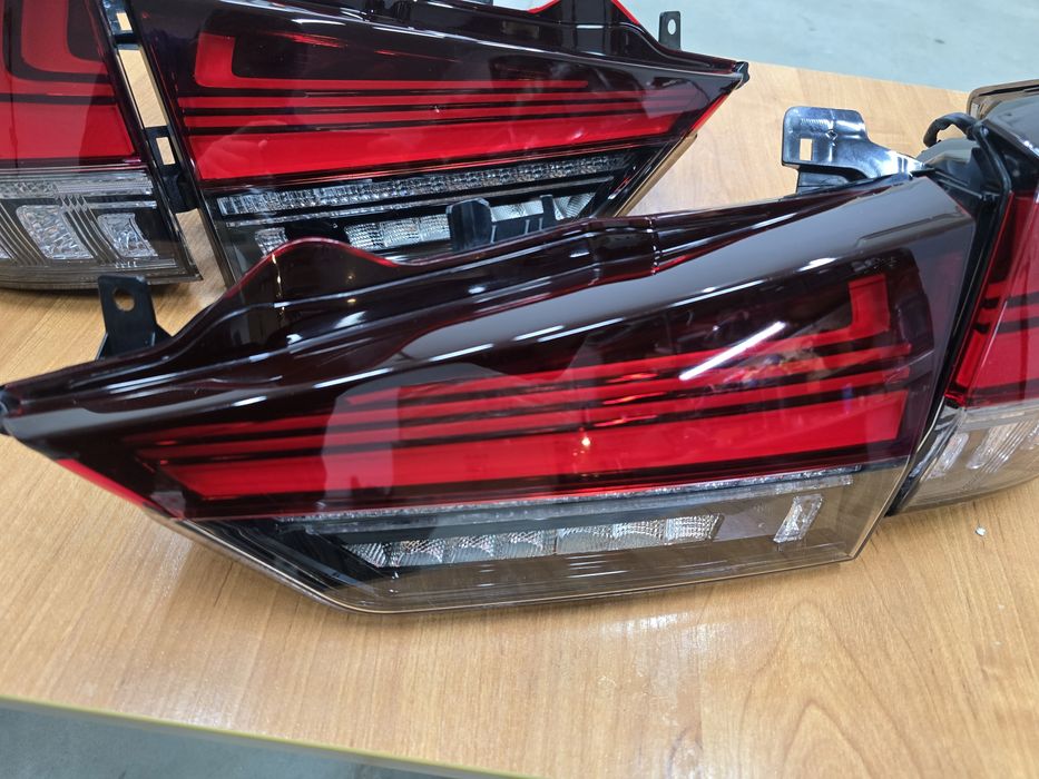 Задние фонари lexus rx    2019