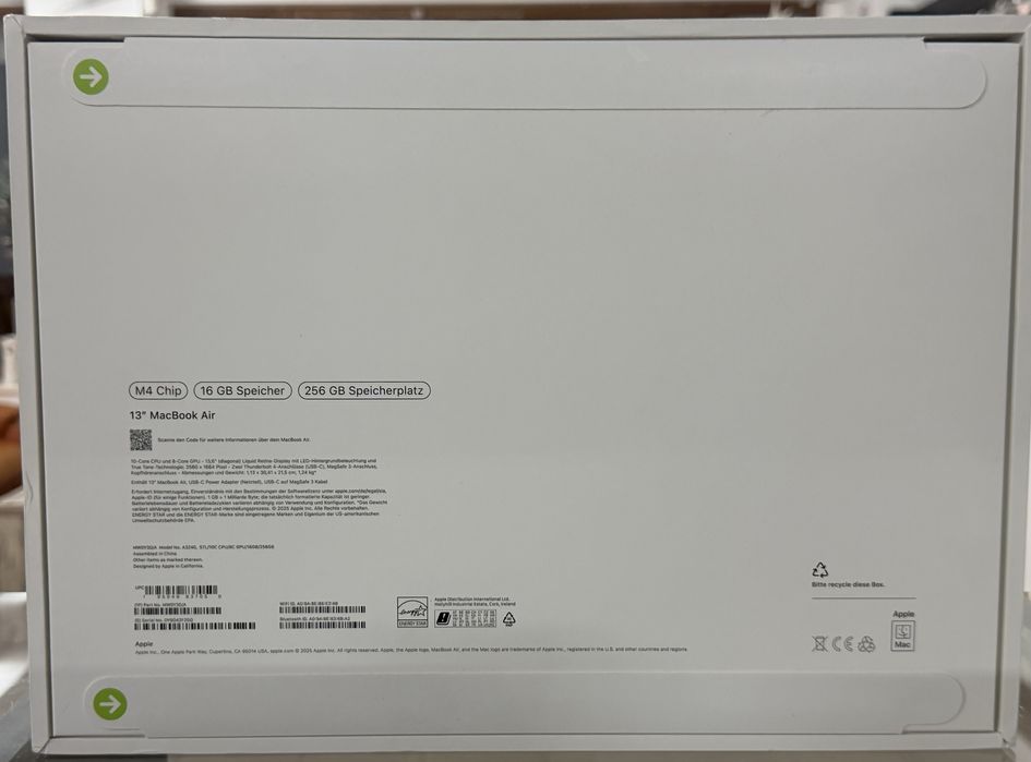 Macbook air 13 Pret 4000  lei buc