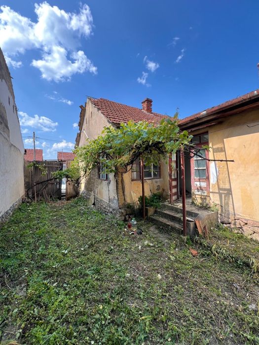 Vand casa in localitatea Vascau, Jud Bihor