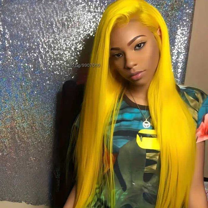 Дълга права жълта перука с дантела 13x4 - ефектен и модерен стил