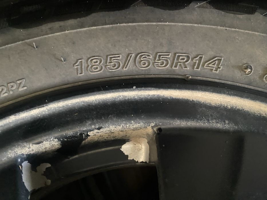 Продам зимние шины