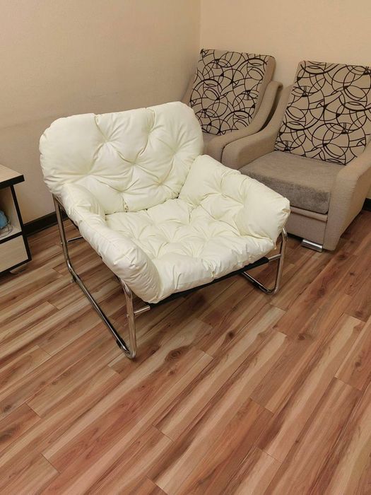 Кресло-качалка - до 120 кг , бесплатная доставка