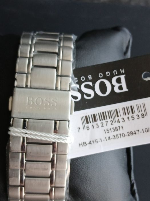 Нови часовници HUGO BOSS 1513871 и 1513878. Имам и други обяви с нови часовници Hugo BOSS
