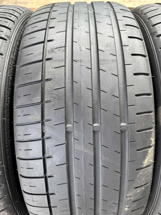 Set anvelope vara 225/40 R18 FALKEN Azenis FK510