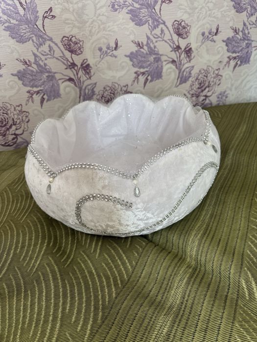 Продам коржыны в идеальном состоянии