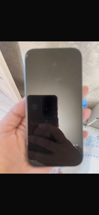 Продам Айфон 16, цвет бирюза