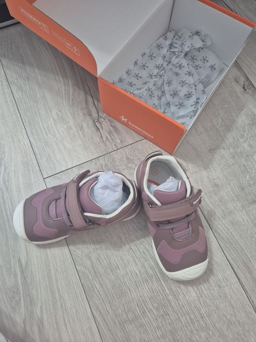 Adidasi Biomecanics 25, noi