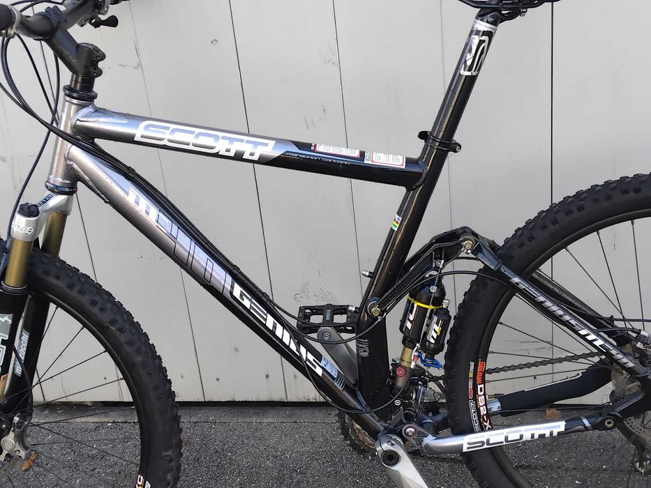 Mountainbike fully Scott Genius 40