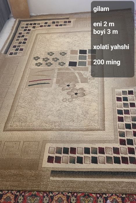 Gilam sotiladi 2.5 × 5  xolati yahshi
